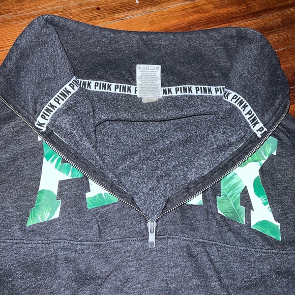 Pink brand half zip sweatshirt - Picture 5 of 5